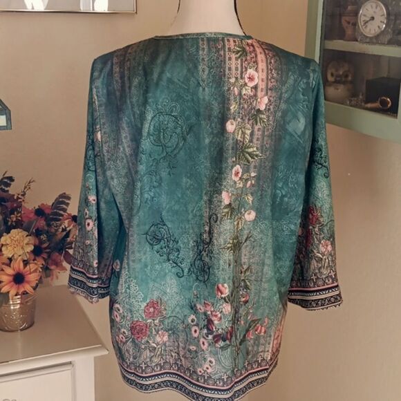 Two-Piece Perfect Travel Set. Boho, Arty, Soft Girl - Picture 9 of 14